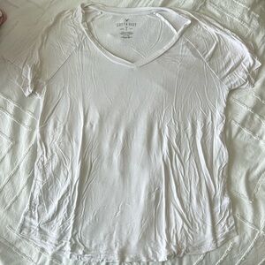 American Eagle soft and sexy T